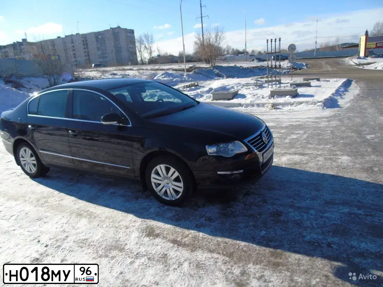 Фото автомобиля VOLKSWAGEN PASSAT, 2008 — госномер Х310АС774. Цвет: ЧЕРНЫЙ