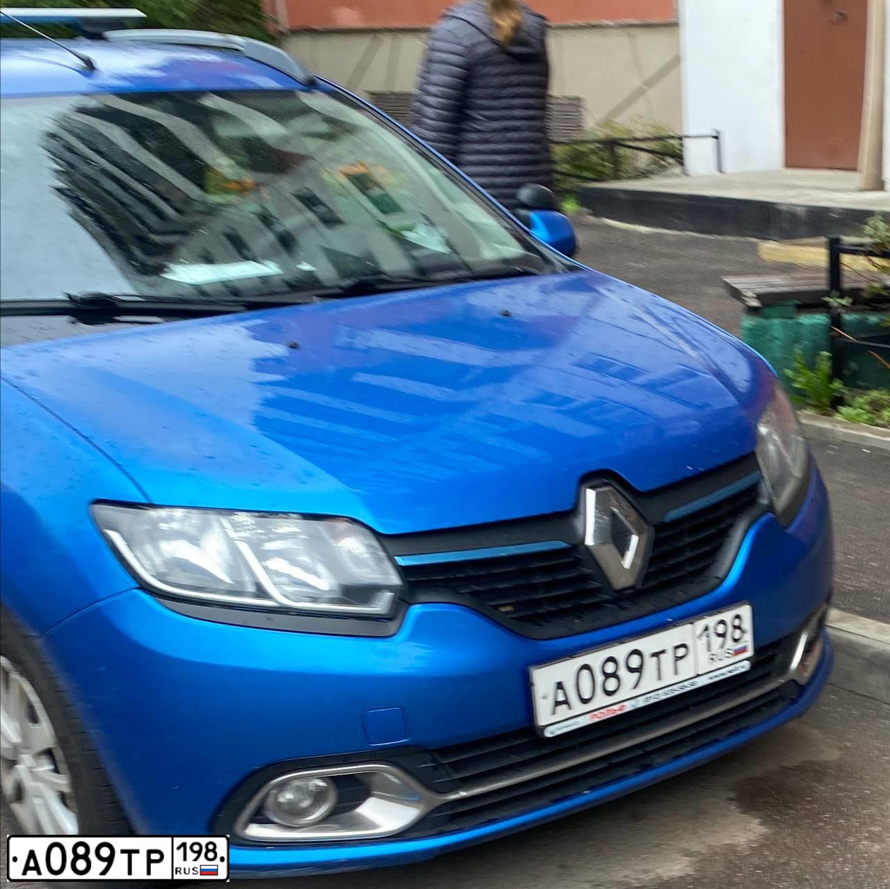 Фото автомобиля RENAULT LOGAN, 2018 — госномер А089ТР198. Цвет: СВЕТЛО-СИНИЙ