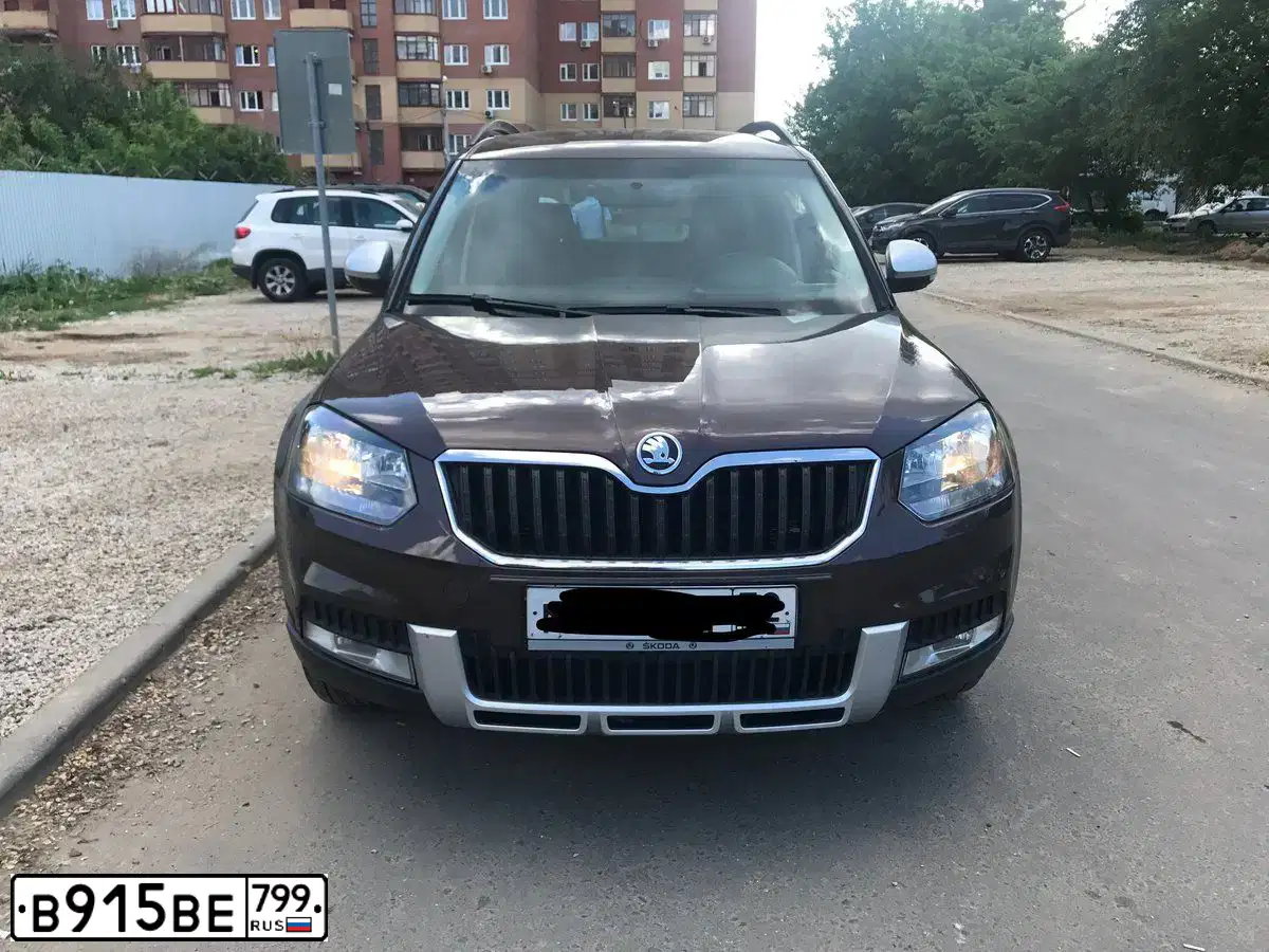 Фото автомобиля HYUNDAI CRETA, 2017 — госномер В915ВЕ799. Цвет: СИНИЙ