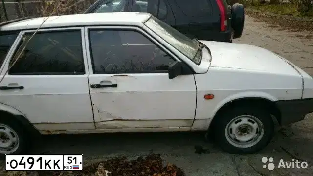Фото автомобиля LADA 2109 SAMARA, 1989 — госномер О491КК51. Цвет: БЕЛЫЙ