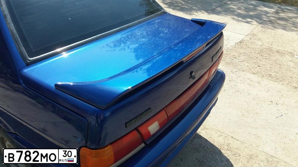 Фото автомобиля LADA 2115 SAMARA, 2005 — госномер В675МТ30. Цвет: Серебристо темно синий