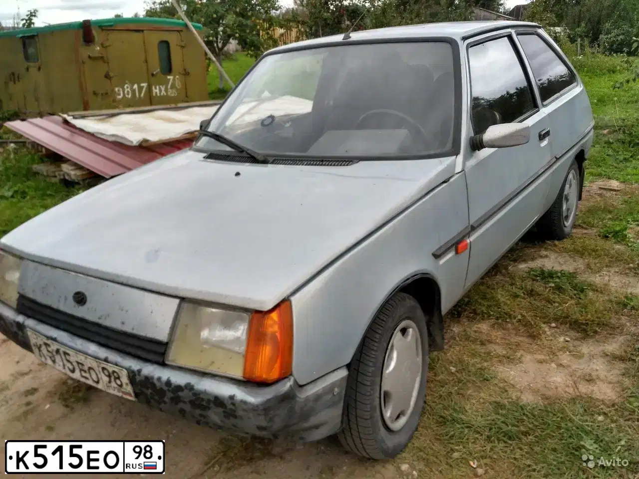 Фото автомобиля ZAZ -1102 TAVRIA, 2005 — госномер К515ЕО98. Цвет: СЕРЕБРИСТО-БЕЛЫЙ
