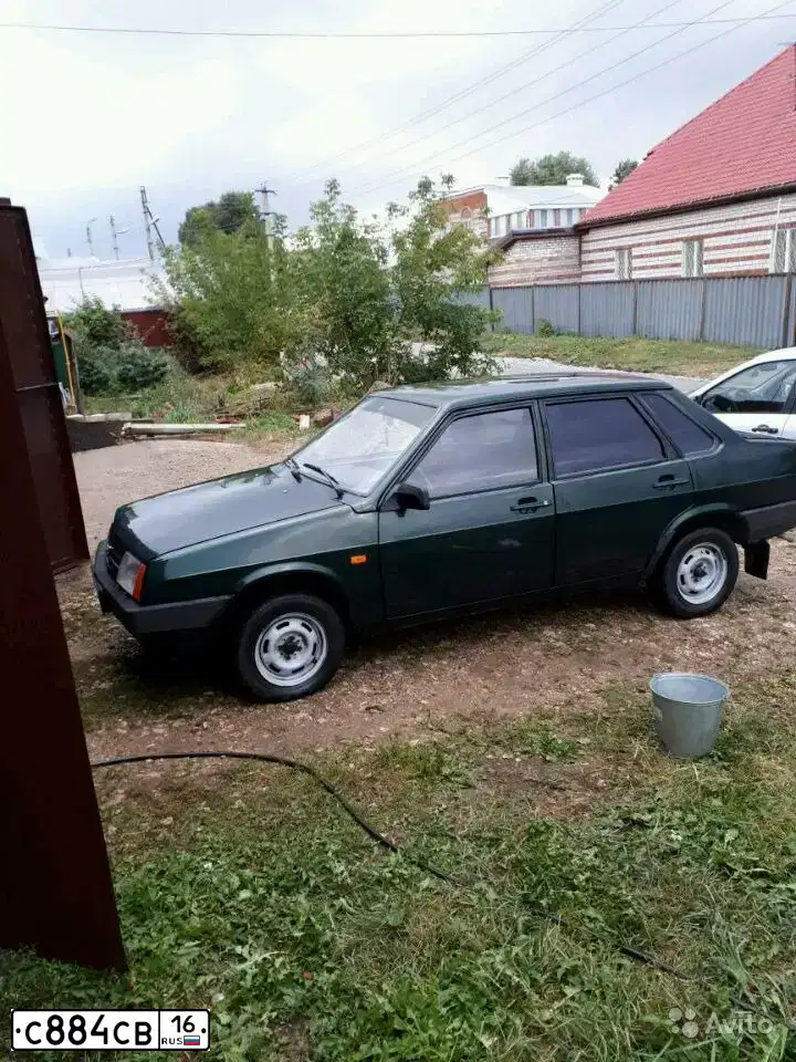 Фото автомобиля LADA 2109 SAMARA, 2003 — госномер С884СВ116. Цвет: Темно-зеленый