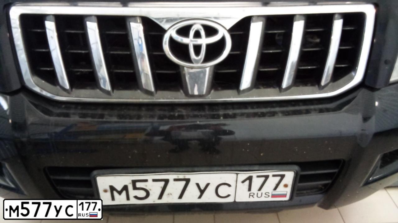 Фото автомобиля TOYOTA LANDCRUISER, 2007 — госномер М577УС177. Цвет: ЧЕРНЫЙ