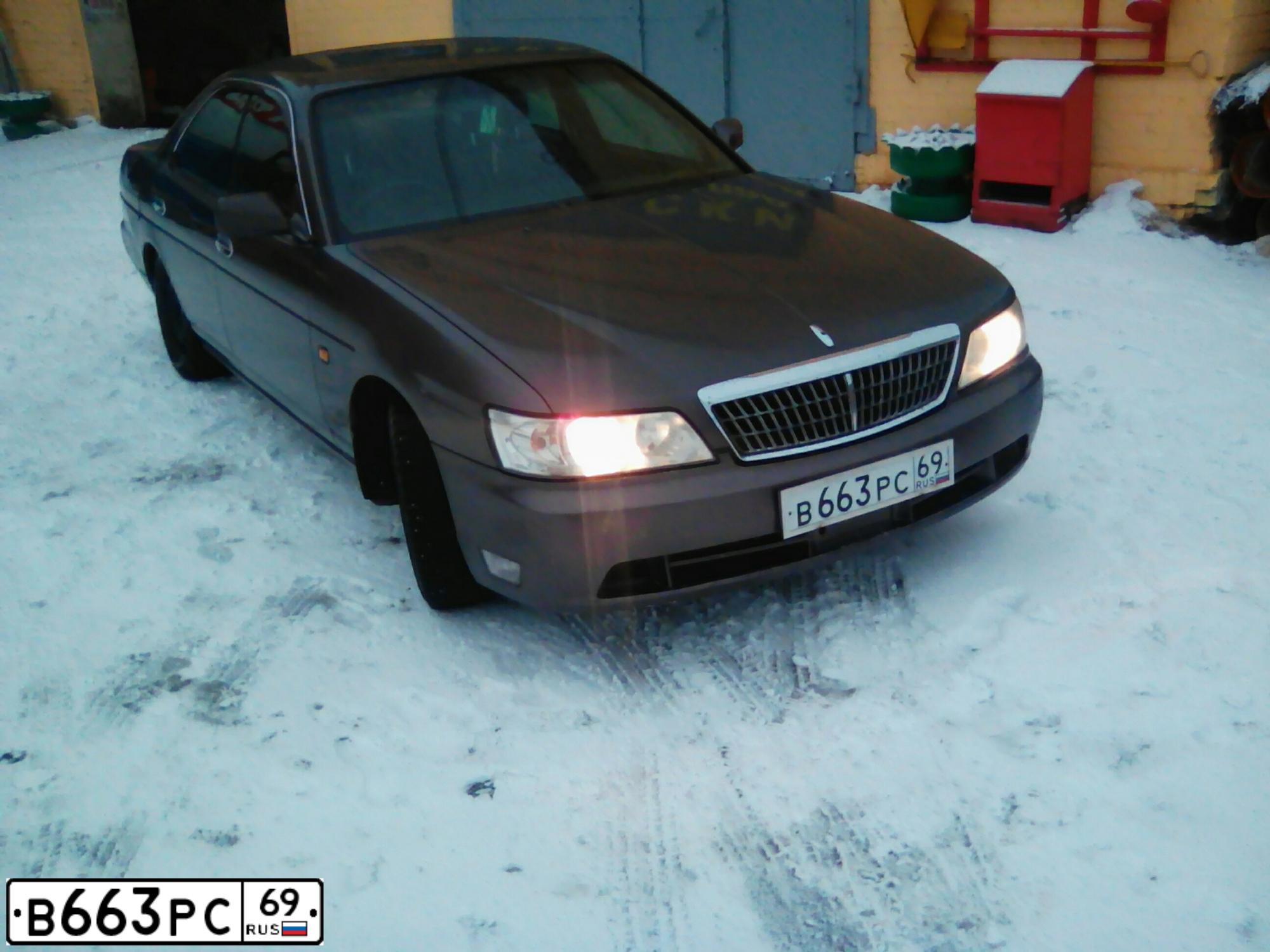 Фото автомобиля NISSAN LAUREL, 2000 — госномер М952ТМ702