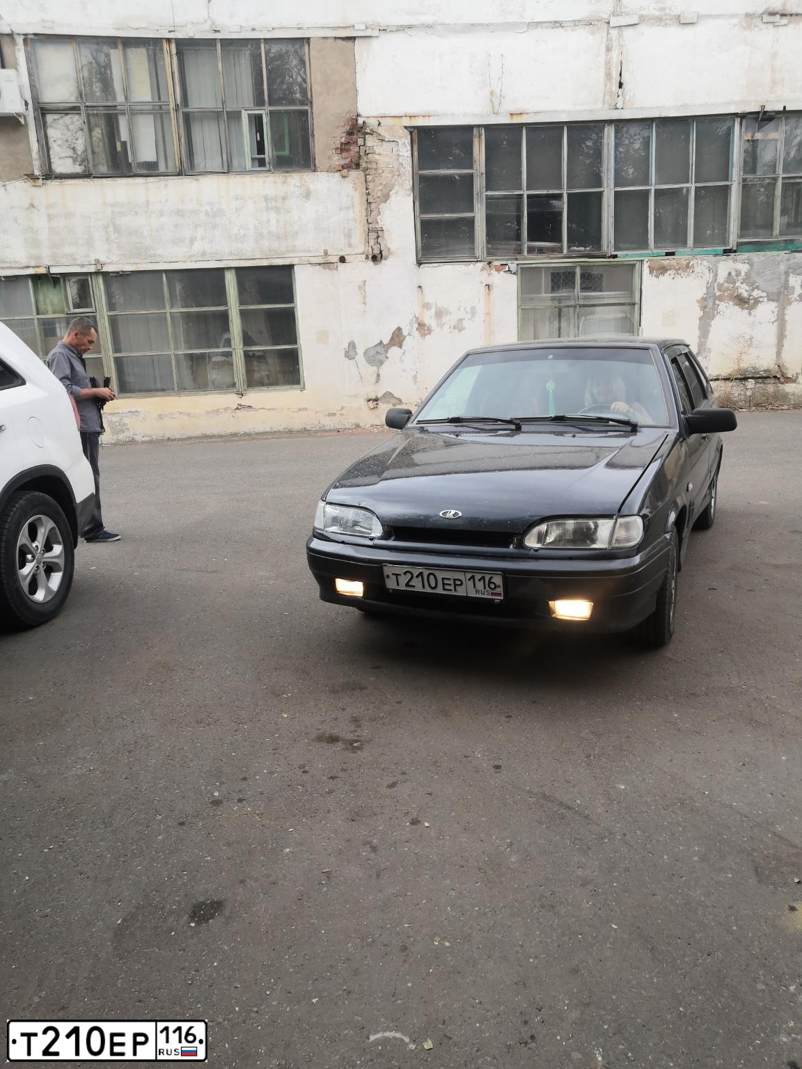 Фото автомобиля LADA 2114 SAMARA, 2007 — госномер Т210ЕР116. Цвет: ГРАФИТОВЫЙ МЕТАЛЛИК