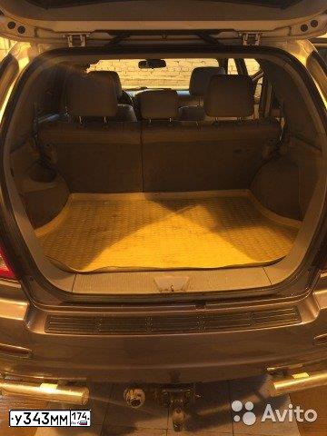 Фото автомобиля KIA SORENTO, 2006 — госномер В300СВ702. Цвет: БЕЖЕВЫЙ