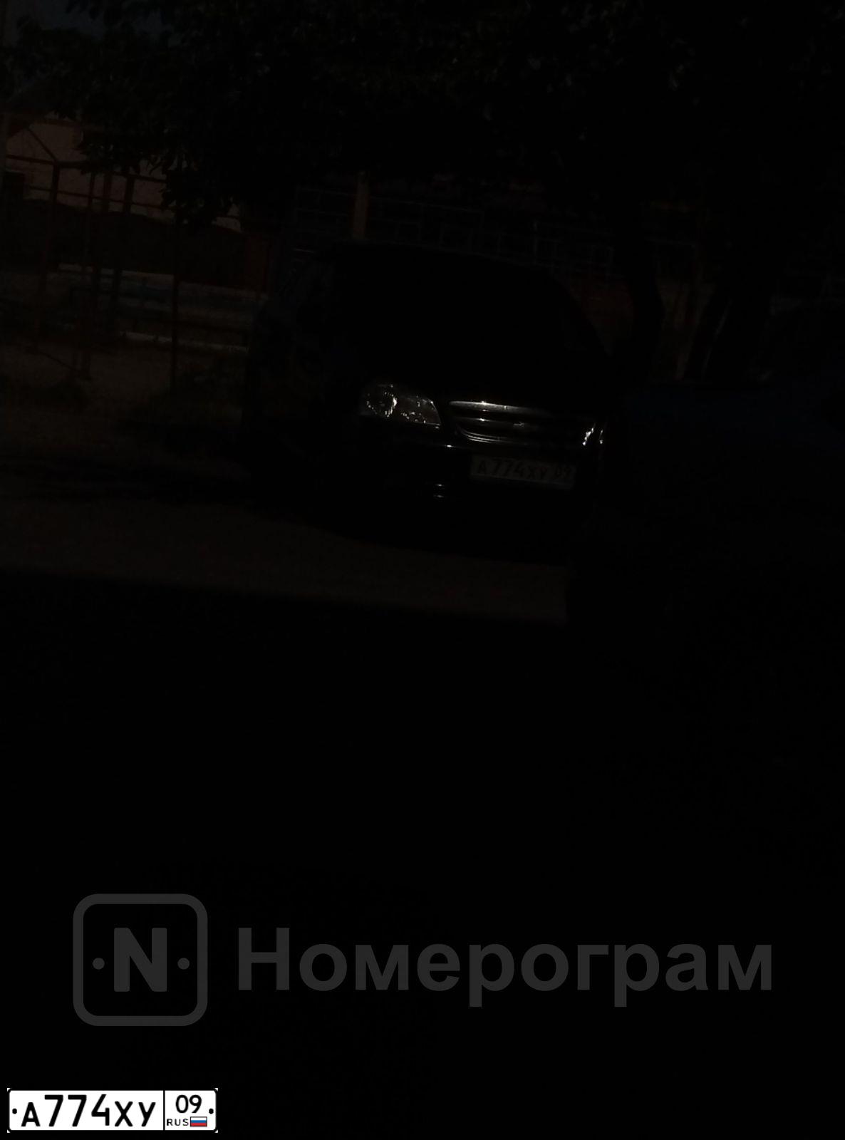 Фото автомобиля CHEVROLET LACETTI, 2012 — госномер М156НМ178. Цвет: ЧЕРНЫЙ