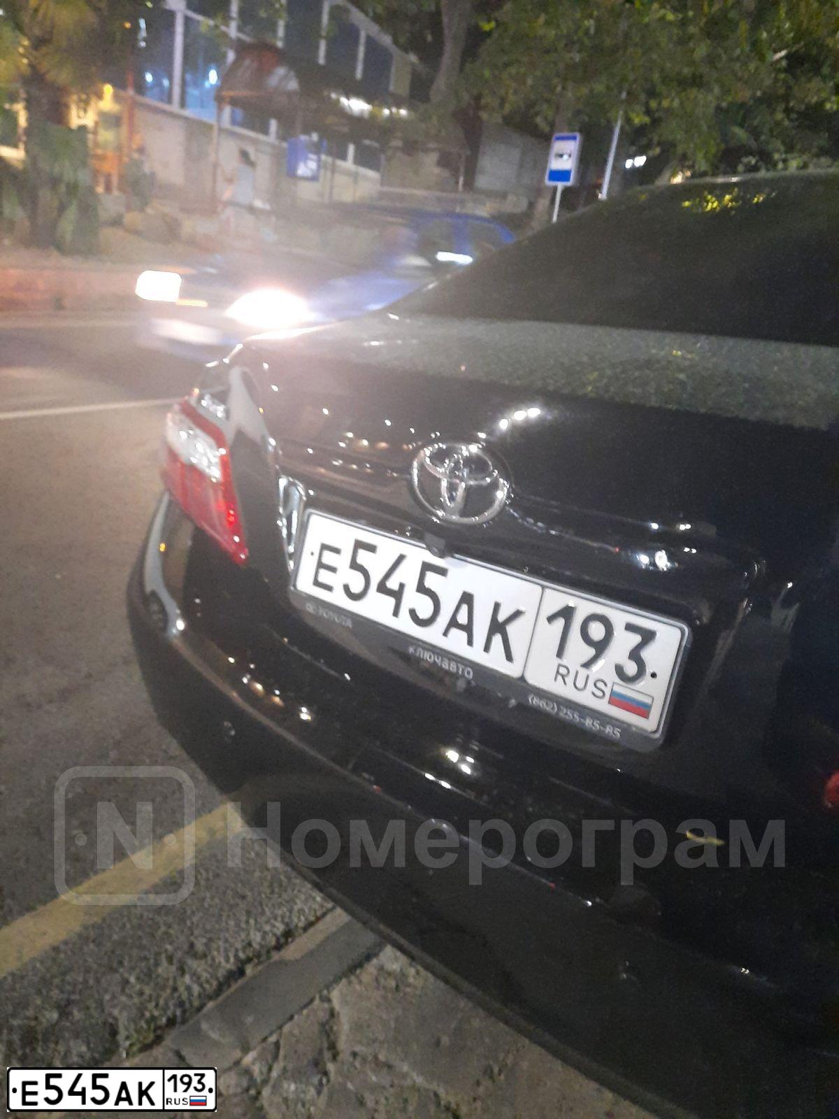 Фото автомобиля TOYOTA CAMRY, 2007 — госномер Х026СС193