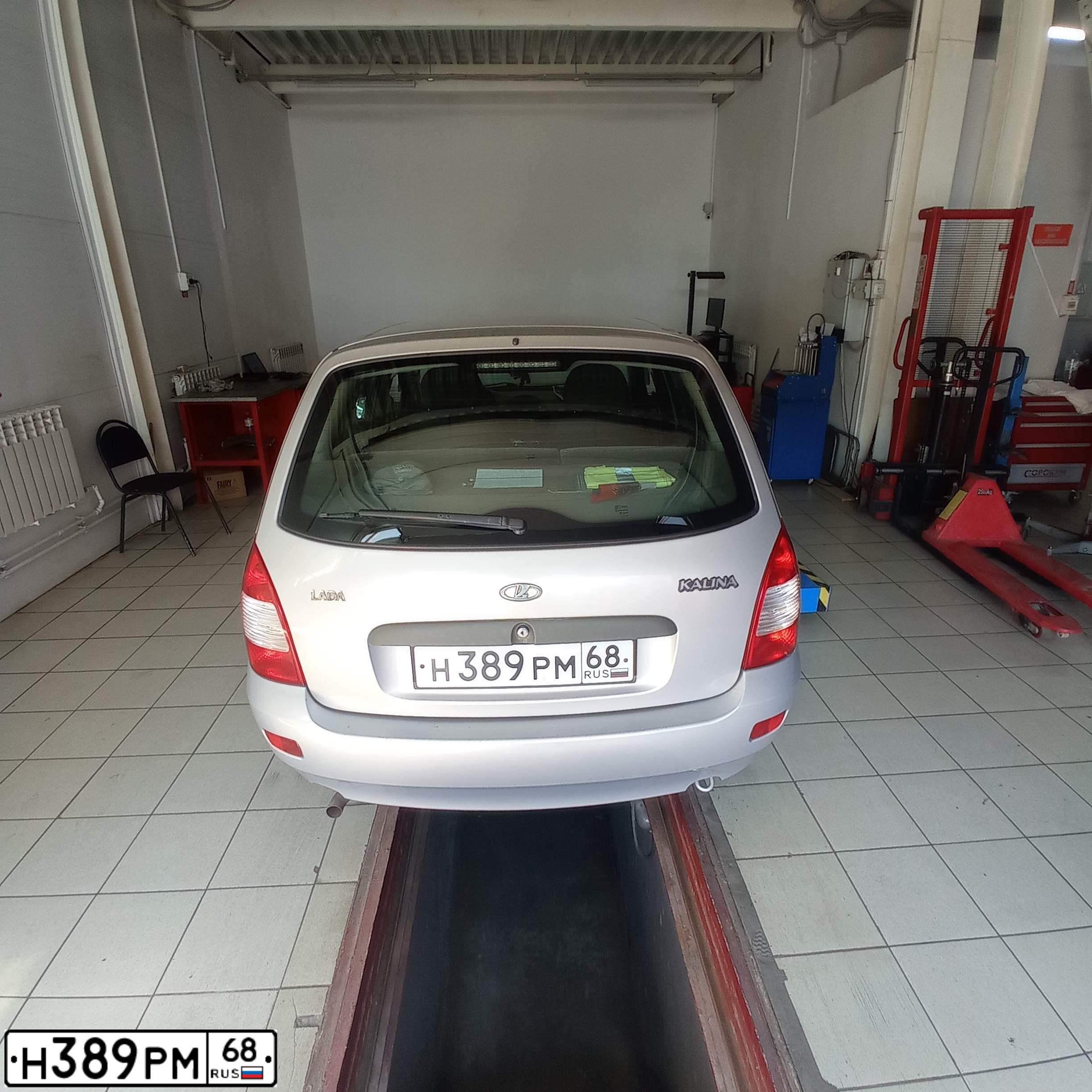 Фото автомобиля LADA 1117 KALINA, 2009 — госномер Н389РМ68. Цвет: СЕРЕБРИСТЫЙ