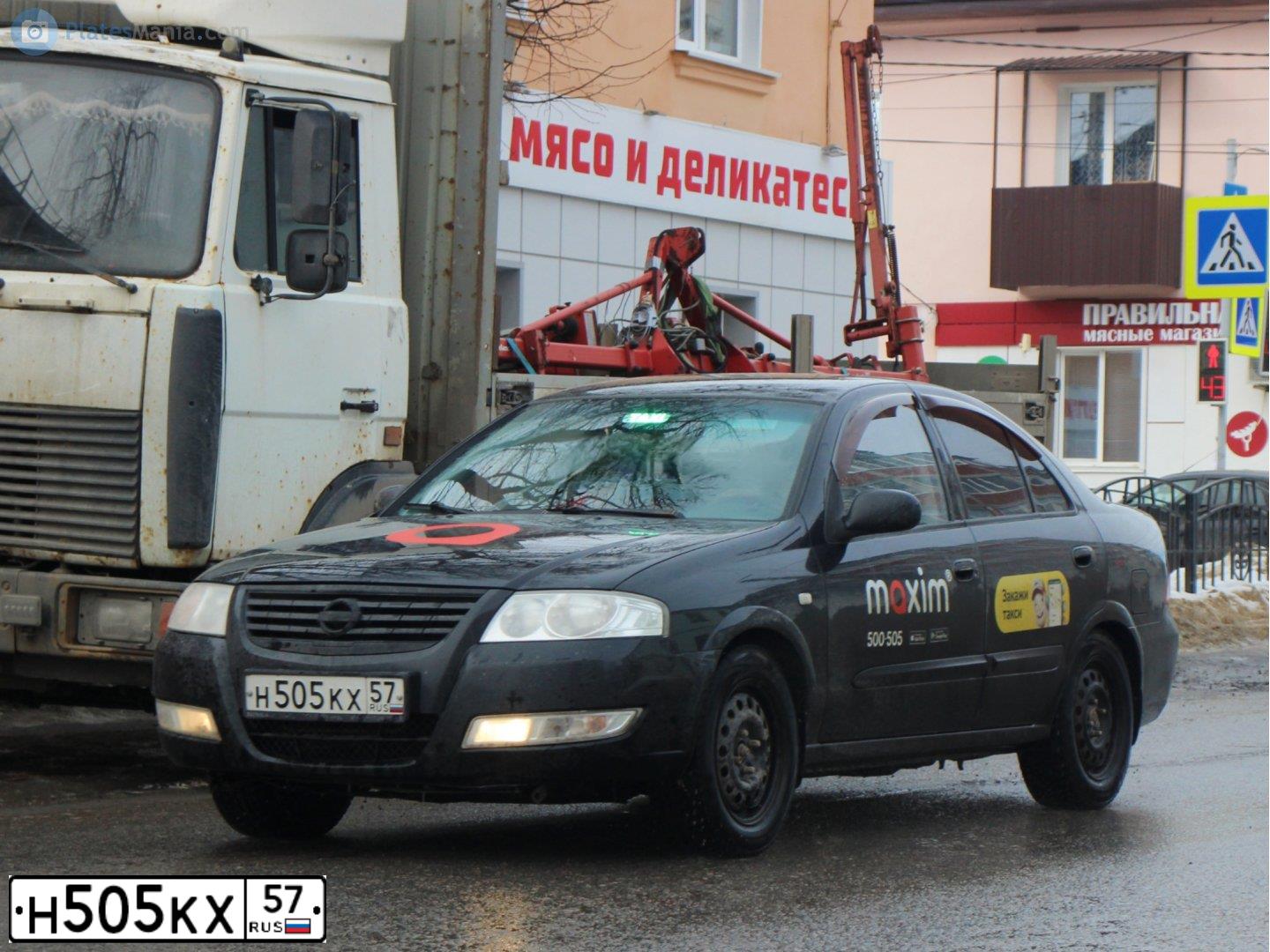 Фото автомобиля VOLKSWAGEN PASSAT, 1998 — госномер Т781АУ180. Цвет: синий