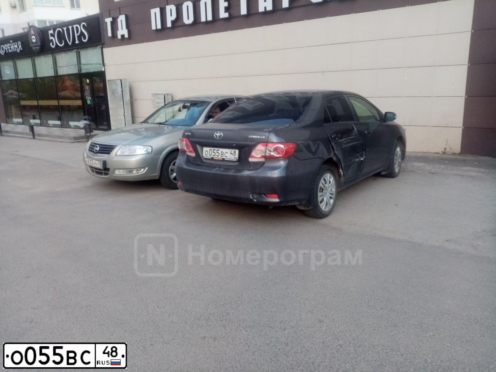 Фото автомобиля TOYOTA COROLLA, 2012 — госномер О055ВС48. Цвет: Серый