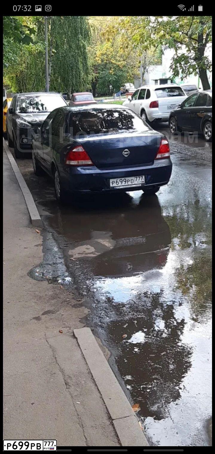 Фото автомобиля NISSAN ALMERA, 2010 — госномер Р818МР40. Цвет: синий