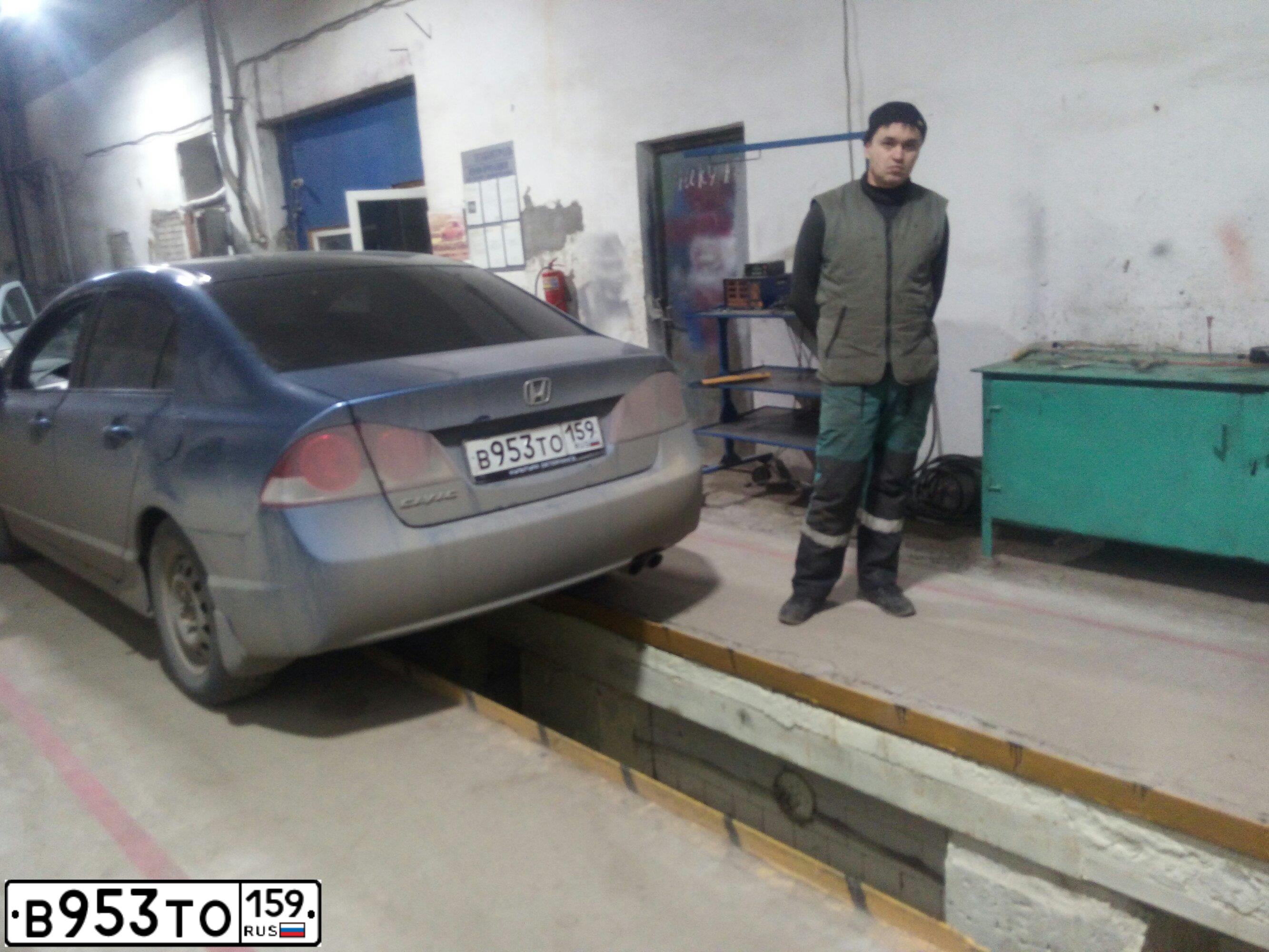 Фото автомобиля HONDA CIVIC, 2008 — госномер К744РМ702. Цвет: СВЕТЛО-СИНИЙ