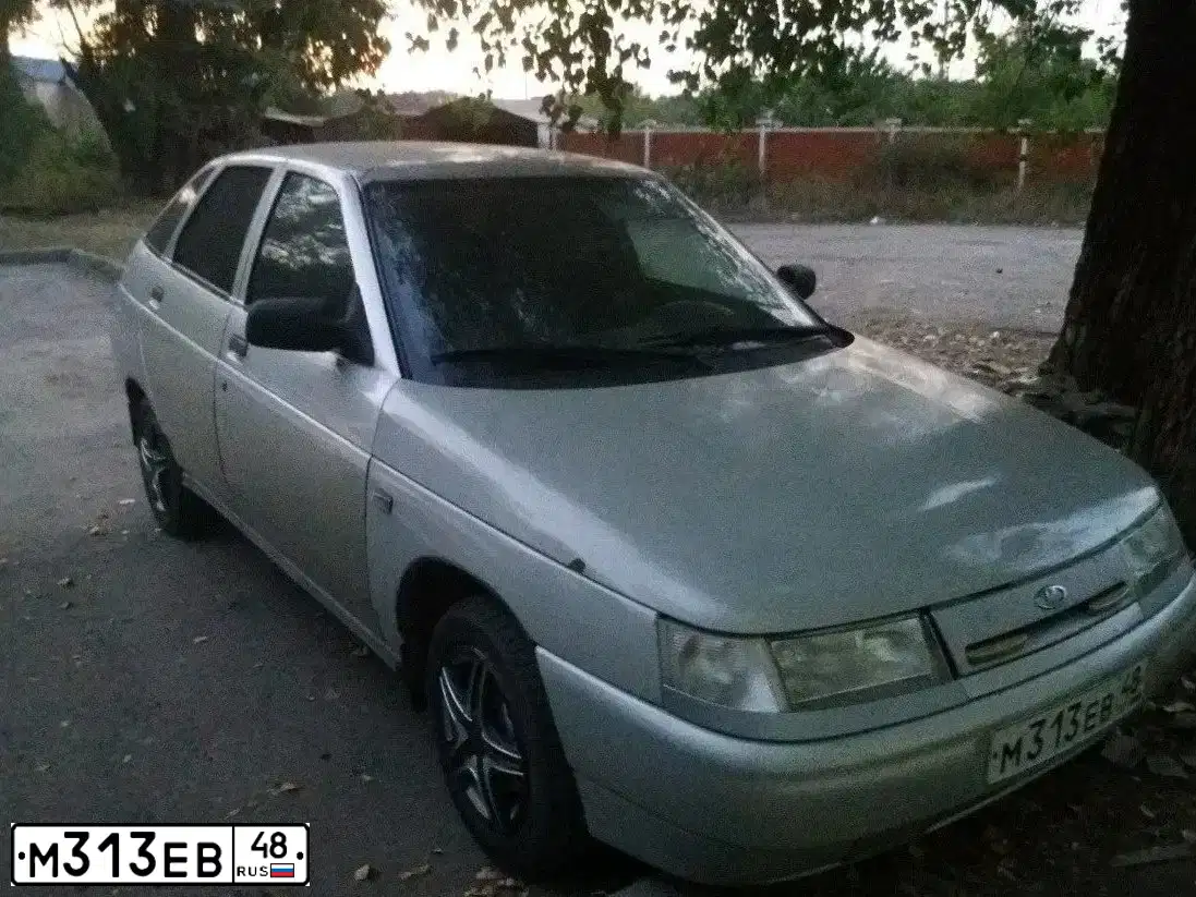 Фото автомобиля LADA 2112, 2007 — госномер В526ММ07