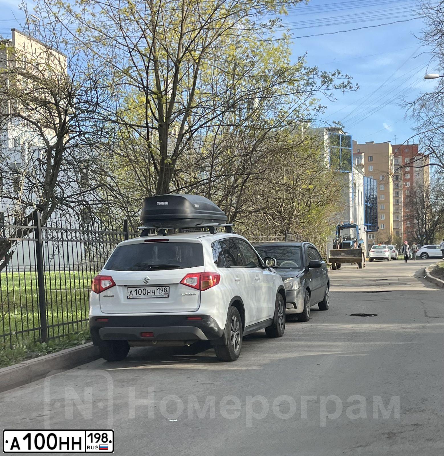 Фото автомобиля SUZUKI /GRAND/ VITARA, 2015 — госномер А100НН198. Цвет: БЕЛЫЙ