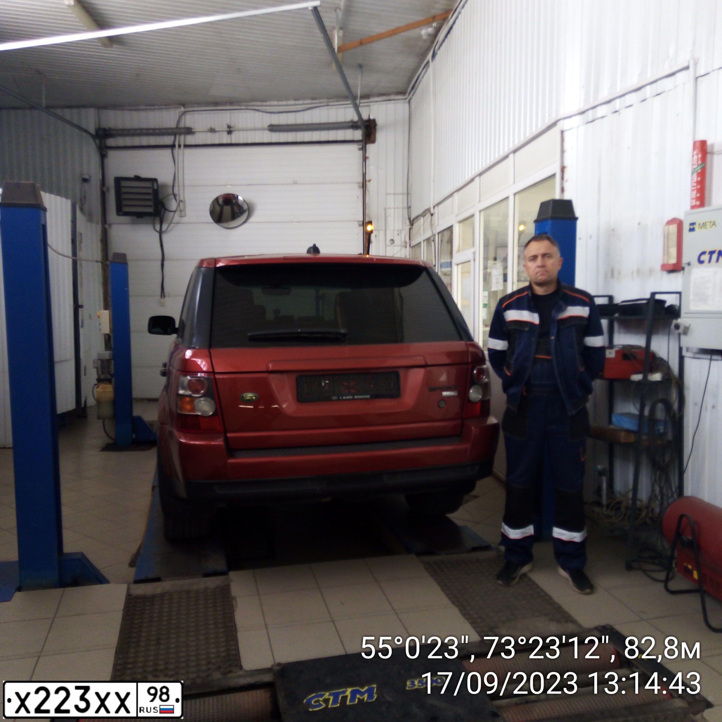Фото автомобиля LANDROVER RANGE ROVER SPORT, 2007 — госномер А433ОУ155. Цвет: ТЕМНО-КРАСНЫЙ