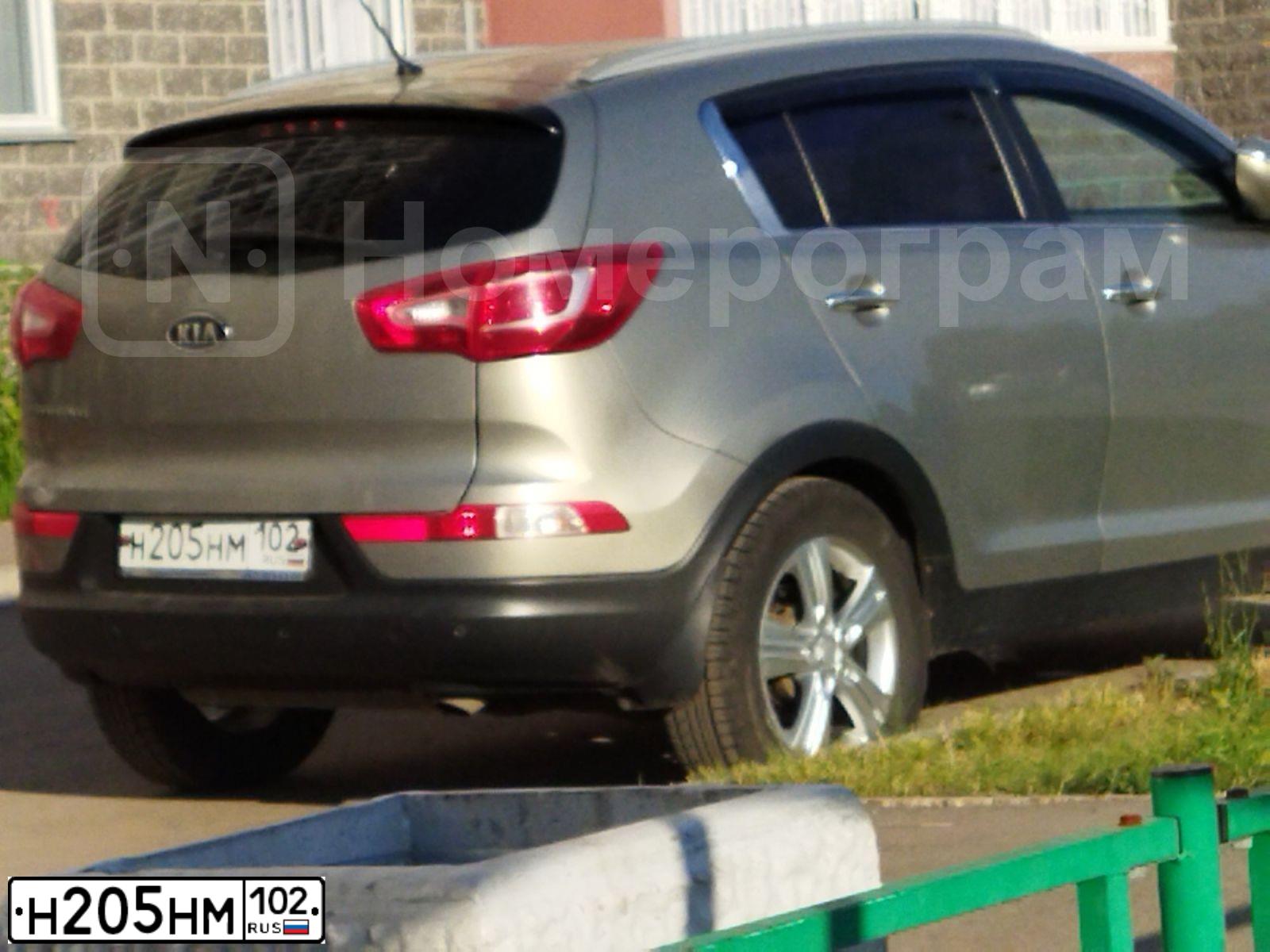 Фото автомобиля KIA SPORTAGE, 2011 — госномер Н205НМ102. Цвет: СЕРЕБРИСТЫЙ