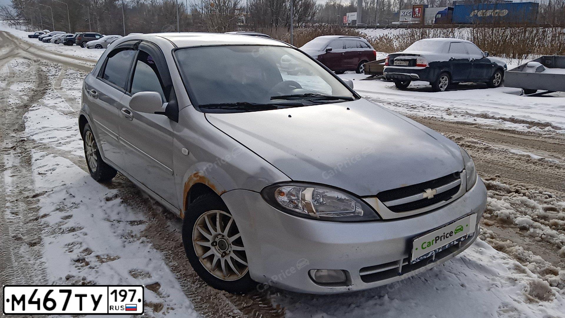 Фото автомобиля CHEVROLET LACETTI, 2008 — госномер С977МК790. Цвет: СЕРЕБРИСТЫЙ