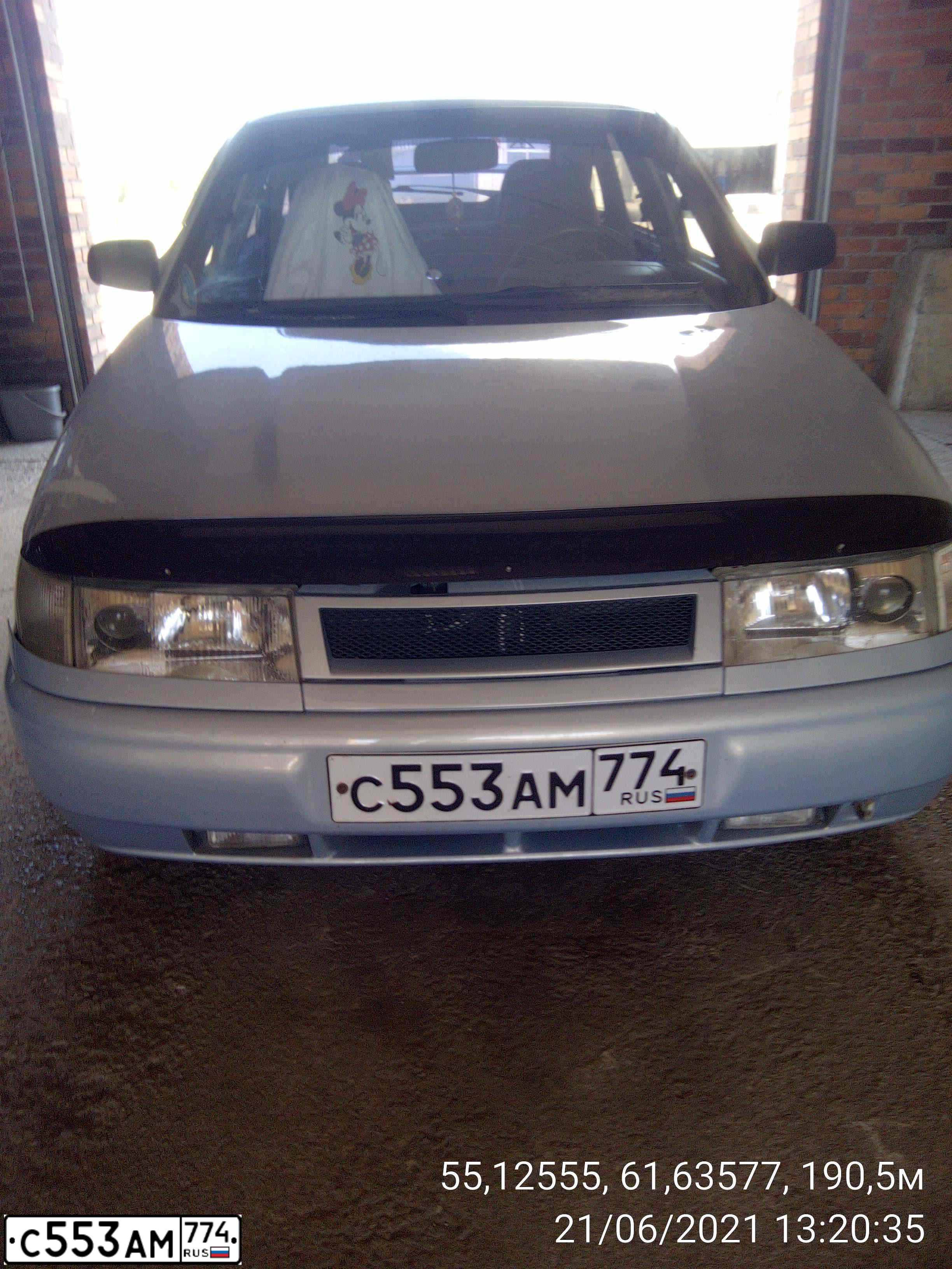 Фото автомобиля LADA 2112 LADA, 2005 — госномер А573ЕО774. Цвет: Серебристо-Желтый