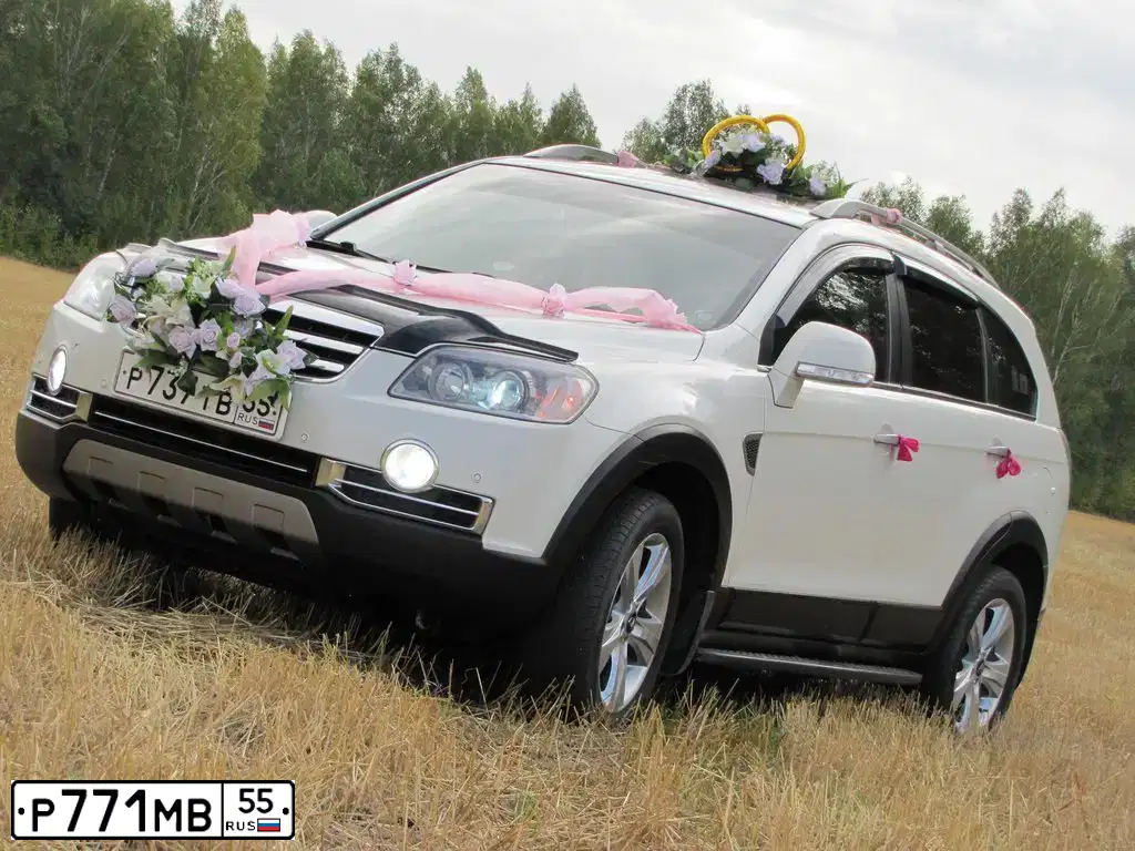 Фото автомобиля LADA 2112 LADA, 2006 — госномер К257ОС124. Цвет: СВЕТЛО-СЕРЕБРИСТЫЙ МЕТАЛЛ
