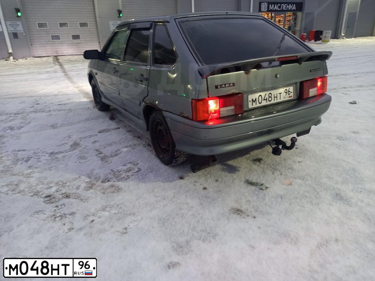 Фото автомобиля LADA 2114 SAMARA, 2008 — госномер М048НТ96. Цвет: СЕРО-ЗЕЛЕНЫЙ