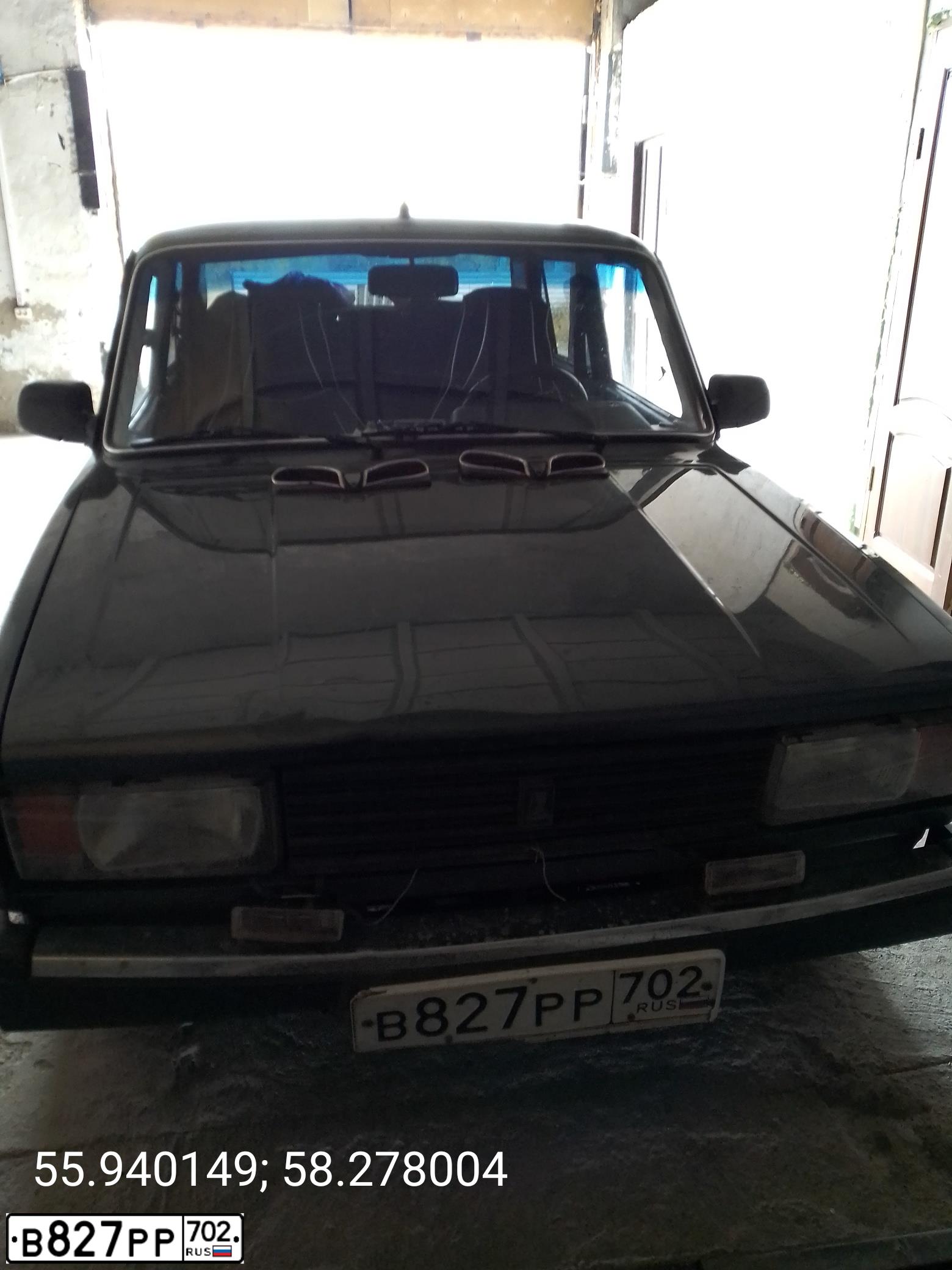Фото автомобиля LADA 2105 LADA, 2010 — госномер У583ТМ96. Цвет: Сине-зеленый