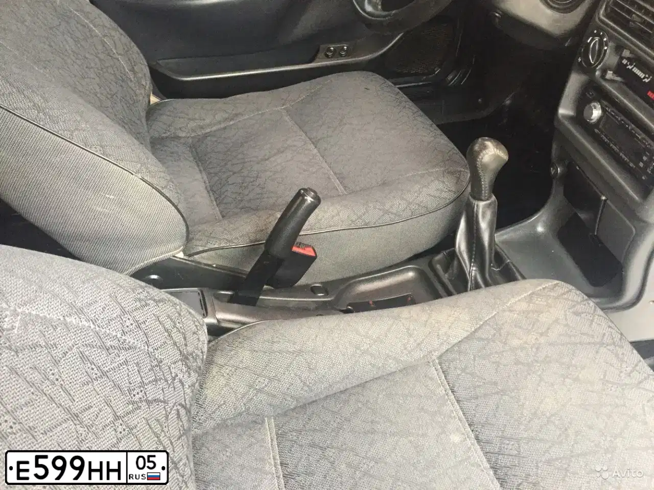 Фото автомобиля LADA 2114 SAMARA, 2005 — госномер Е599НН05. Цвет: СВЕТЛО-СЕРЕБРИСТЫЙ МЕТ
