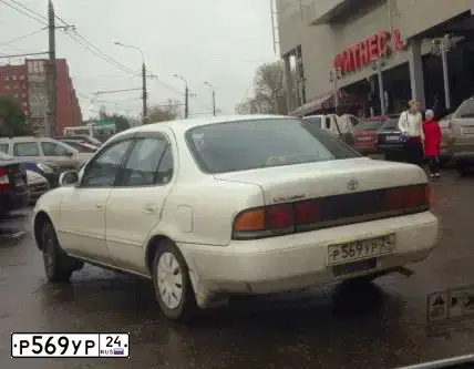 Фото автомобиля TOYOTA SPRINTER, 1993 — госномер Р569УР24