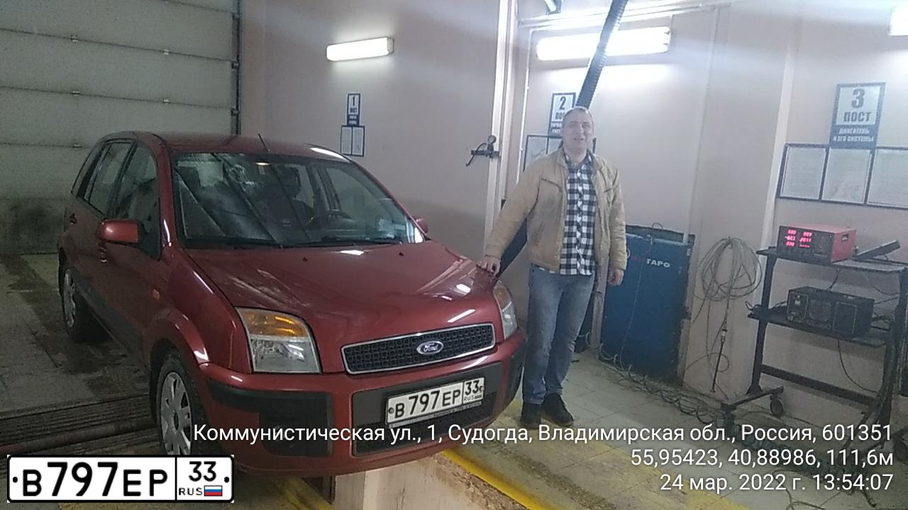 Фото автомобиля LADA 2105, 1982 — госномер В797ЕР33. Цвет: КРАСНЫЙ