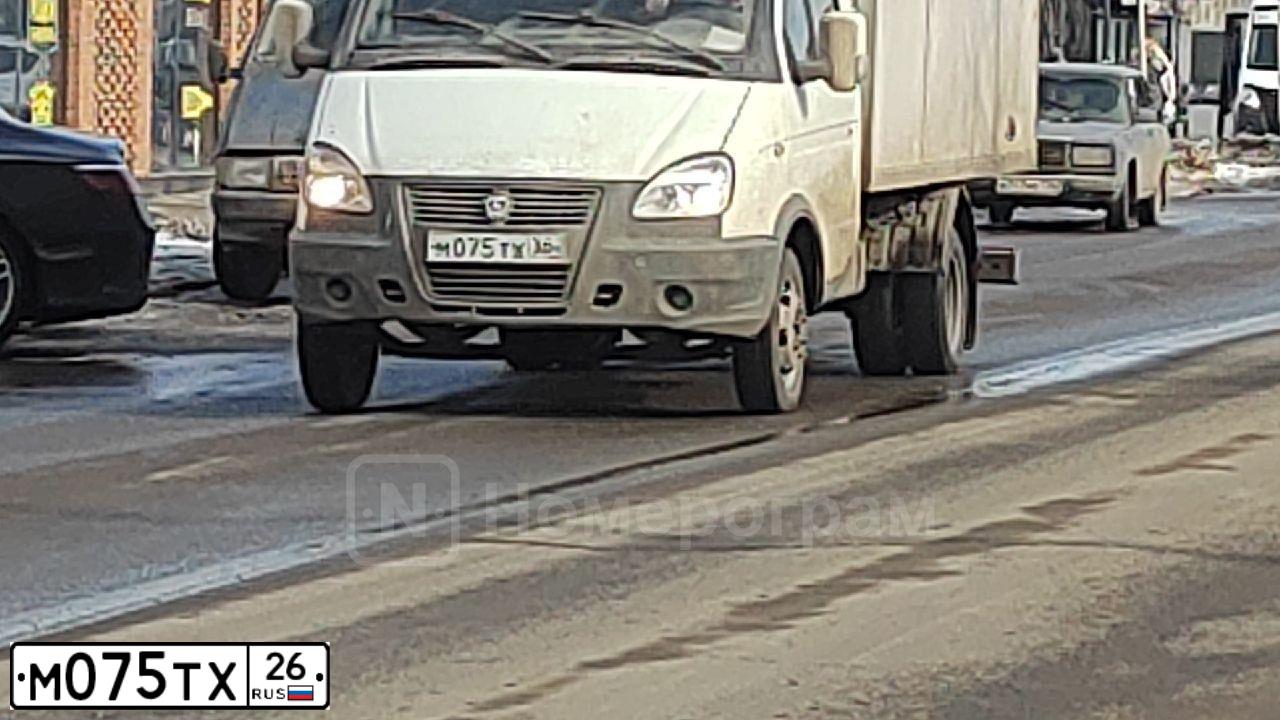 Фото автомобиля LADA 2114 SAMARA, 2002 — госномер М079ТХ26. Цвет: ЗОЛОТИСТО-СЕРЫЙ