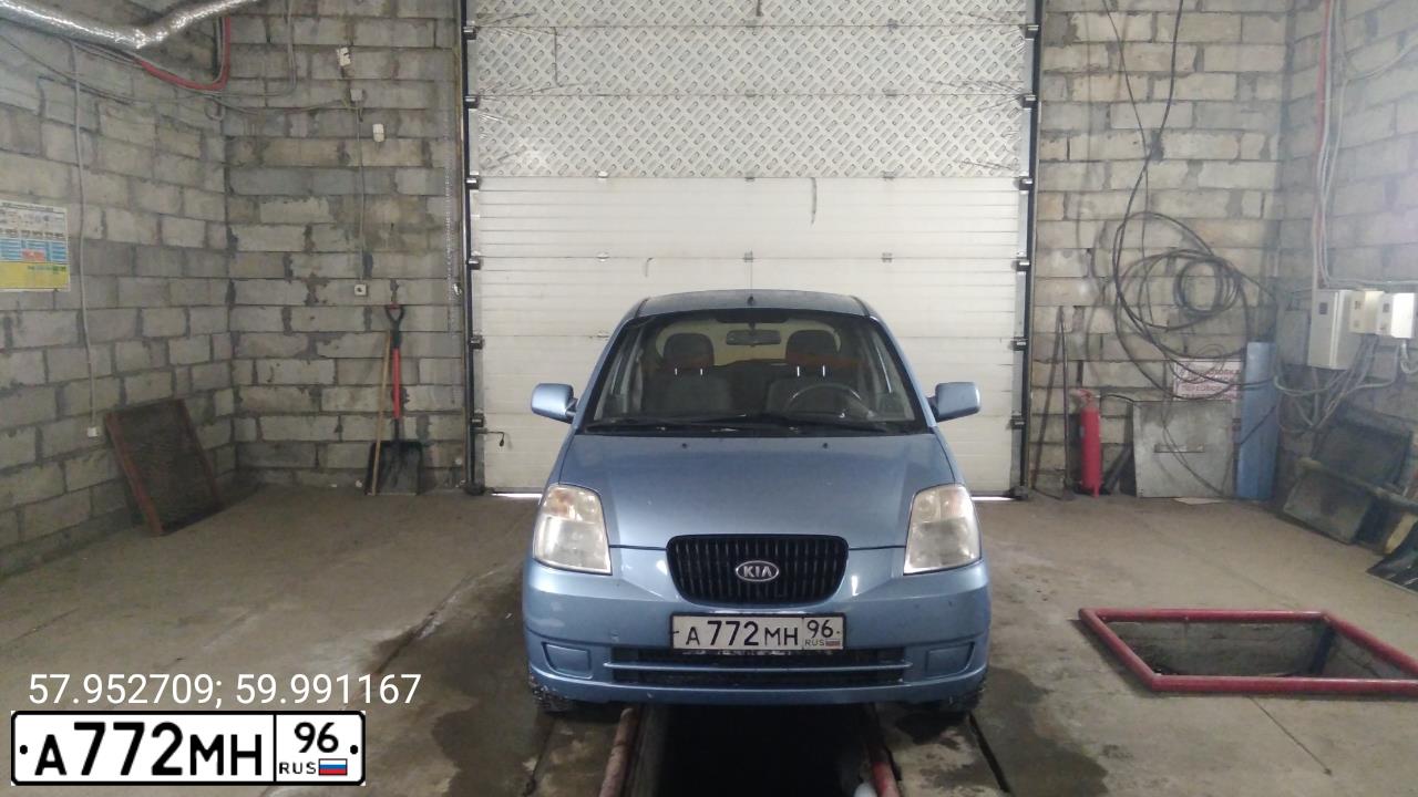 Фото автомобиля KIA PICANTO / MORNING, 2006 — госномер А772МН96. Цвет: голубой