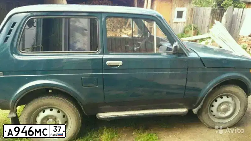 Фото автомобиля LADA 2121 NIVA, 1996 — госномер А946МС37. Цвет: Сине-зеленый