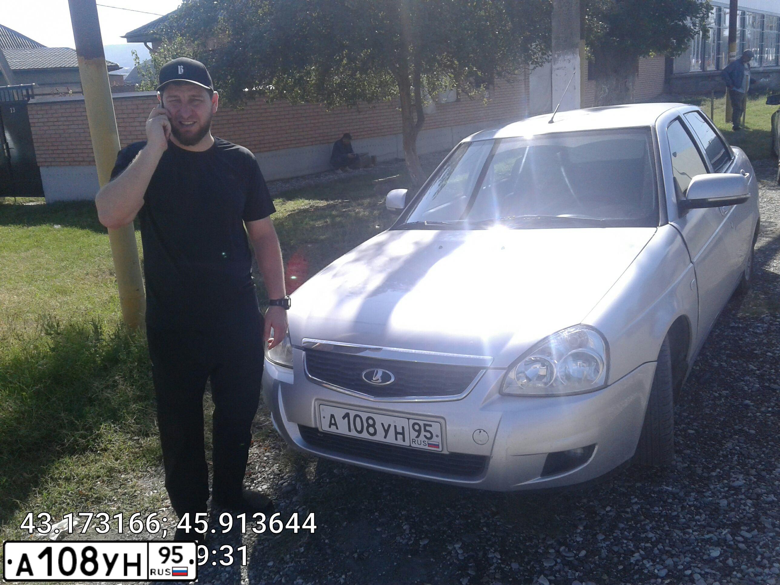 Фото автомобиля LADA 2170 PRIORA, 2011 — госномер А108УН95. Цвет: СВЕТЛО-СЕРЕБРИСТЫЙ МЕТАЛЛ