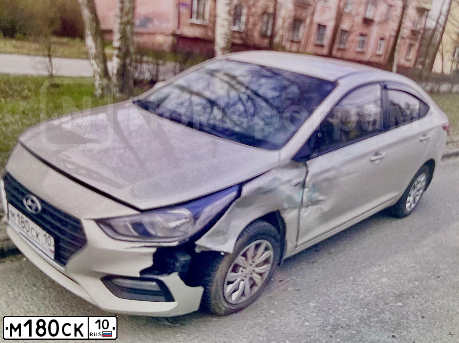 Фото автомобиля HYUNDAI SOLARIS, 2018 — госномер М180СК10. Цвет: БЕЖЕВЫЙ