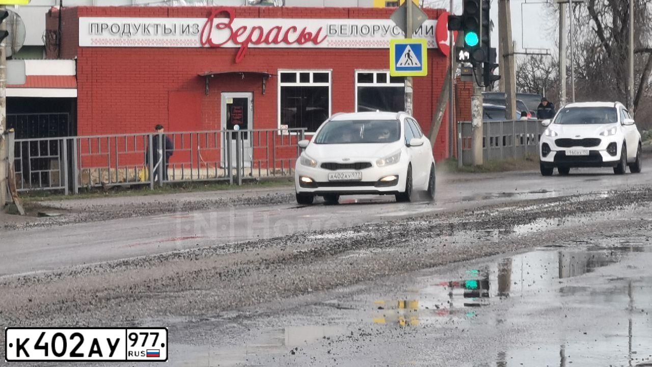 Фото автомобиля HONDA CIVIC, 2007 — госномер Т712СН177. Цвет: ЧЕРНЫЙ