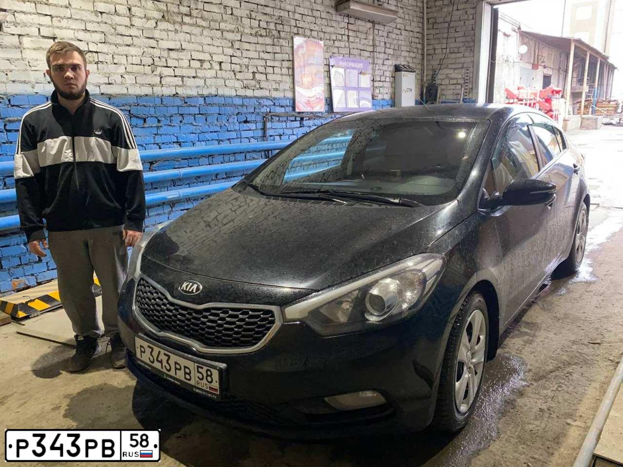 Фото автомобиля KIA CERATO, 2015 — госномер Р343РВ58. Цвет: ЧЕРНЫЙ