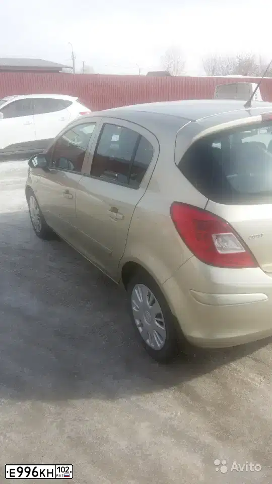 Фото автомобиля OPEL CORSA, 2007 — госномер Х588АУ774