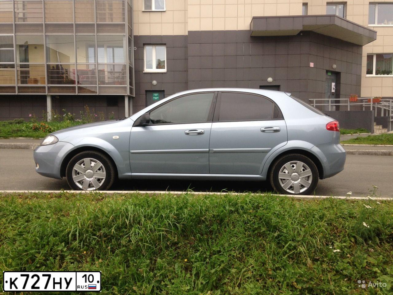 Фото автомобиля CHEVROLET T LACETTI, 2009 — госномер К727НУ10. Цвет: голубой