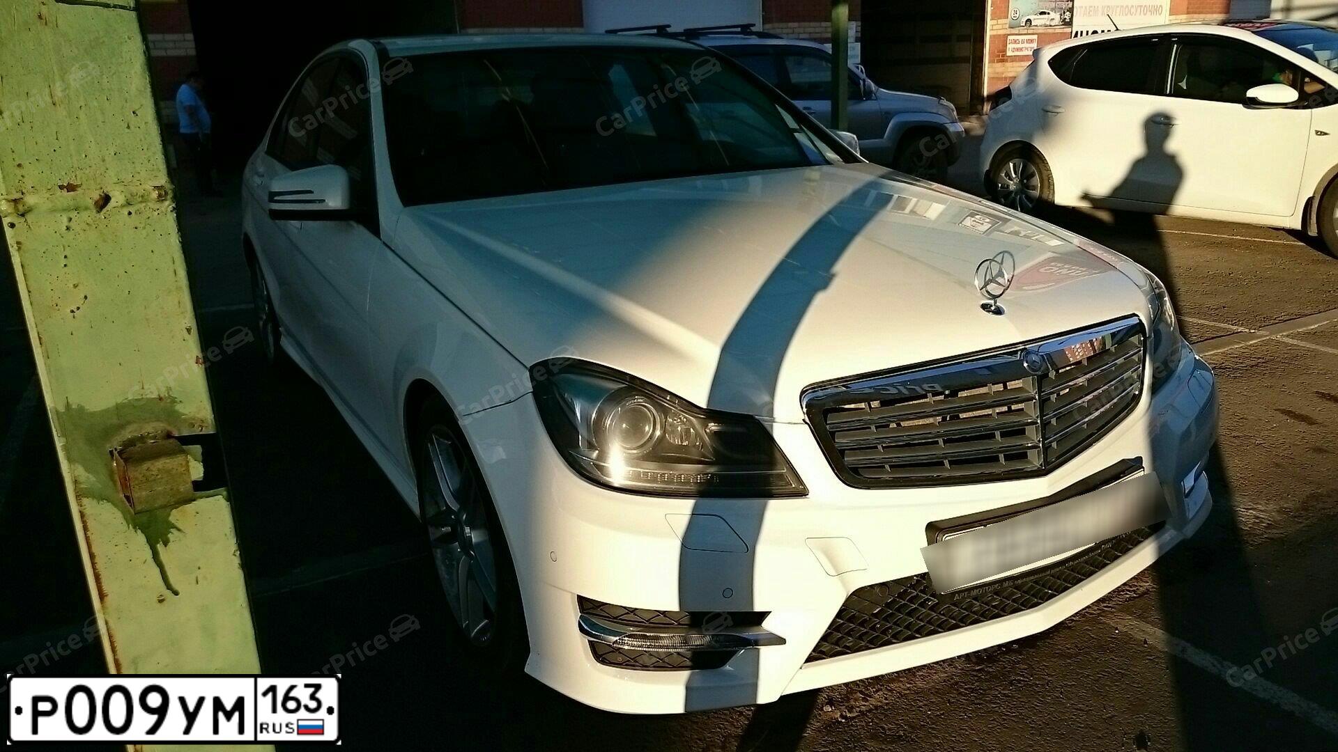 Фото автомобиля MERCEDES-BENZ C180, 2012 — госномер С170ВУ126. Цвет: Белый