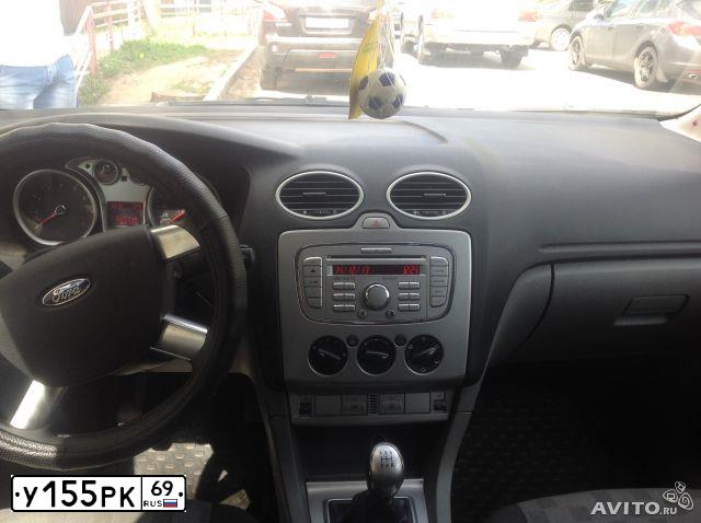 Фото автомобиля FORD FOCUS, 2008 — госномер У155РК69. Цвет: Серебристый