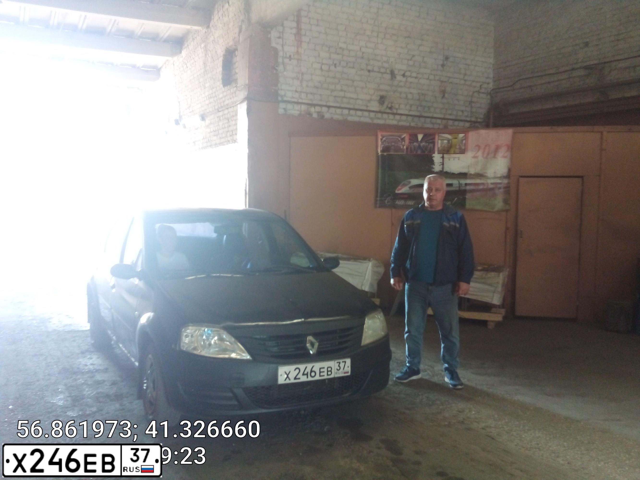 Фото автомобиля RENAULT LOGAN, 2007 — госномер Х246ЕВ37. Цвет: ТЕМНО-СЕРЫЙ