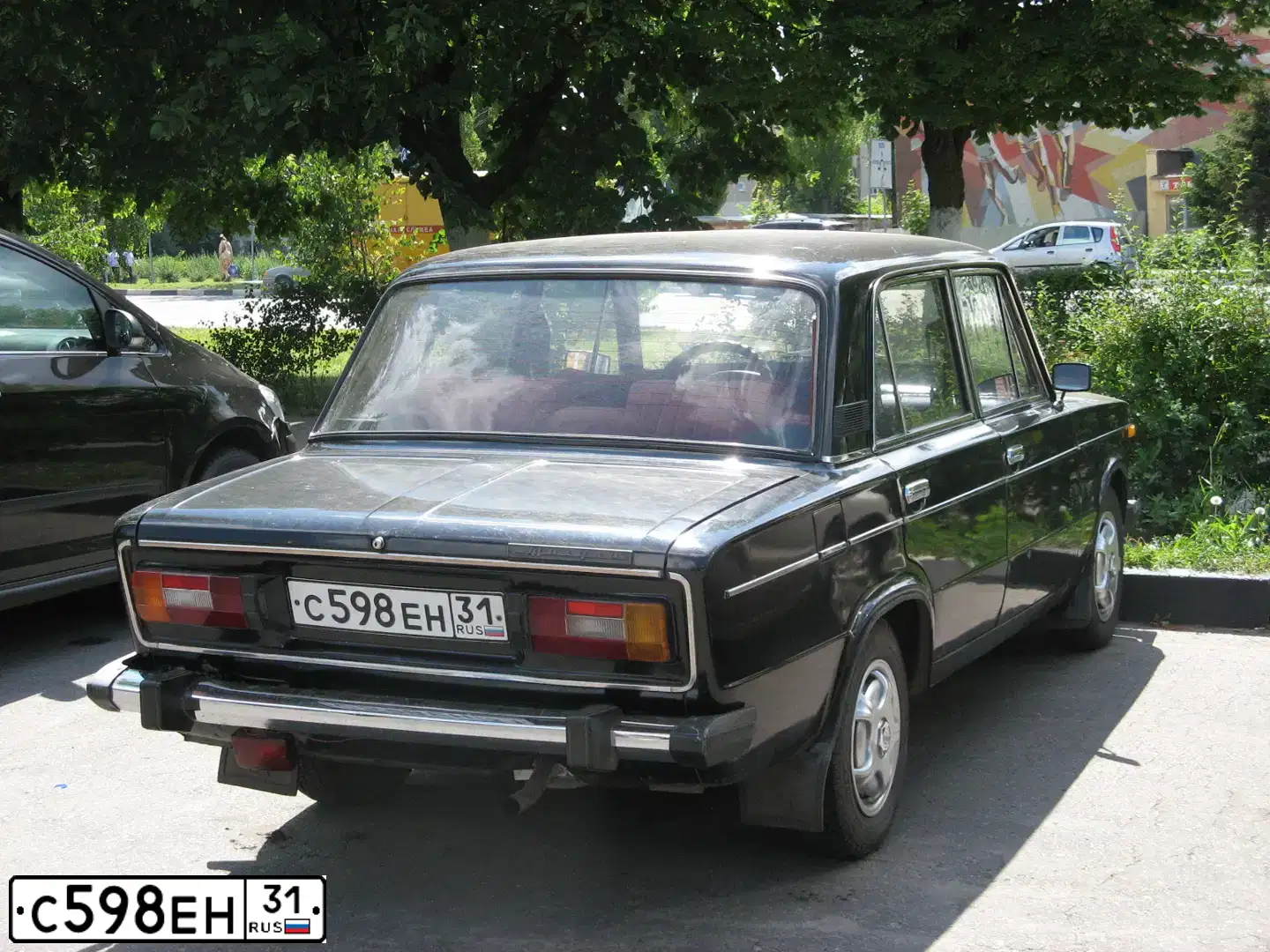 Фото автомобиля LADA 2106 LADA, 1991 — госномер С598ЕН31. Цвет: ЧЕРНЫЙ