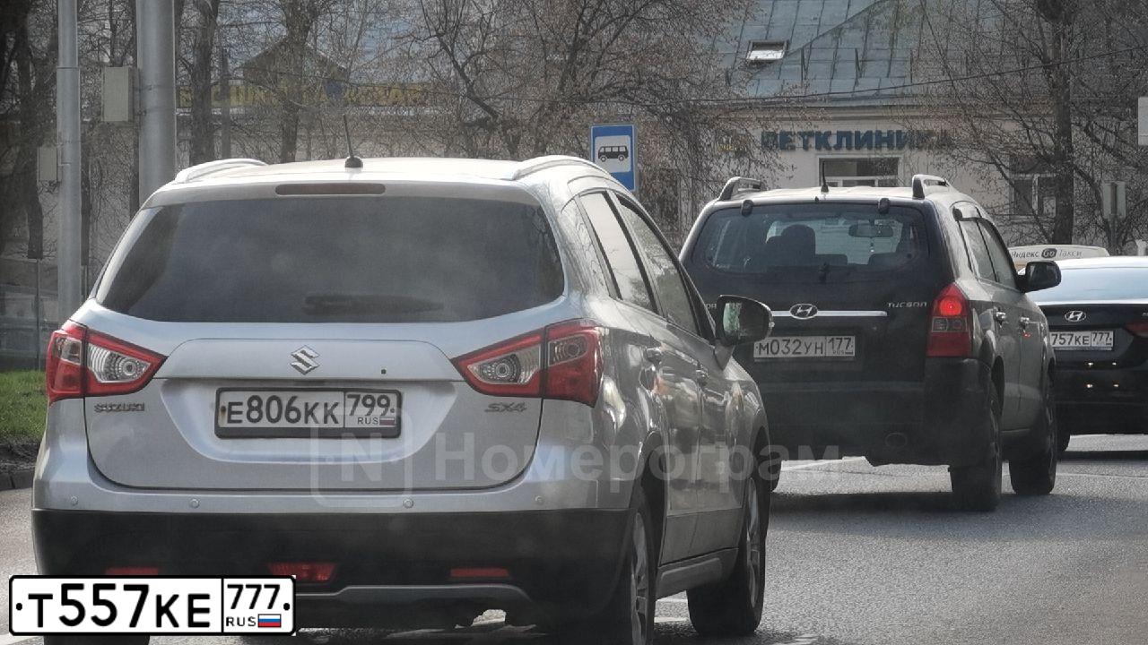 Фото автомобиля VOLVO S60, 2014 — госномер К817НА136. Цвет: Белый