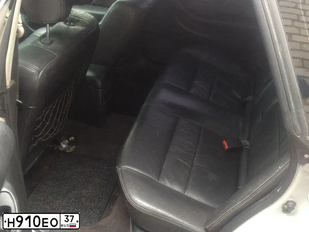 Фото автомобиля SUBARU Legacy, 2001 — госномер Н910ЕО37