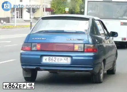 Фото автомобиля LADA 2112 LADA, 2004 — госномер Н337ОХ48. Цвет: Сине-зеленый