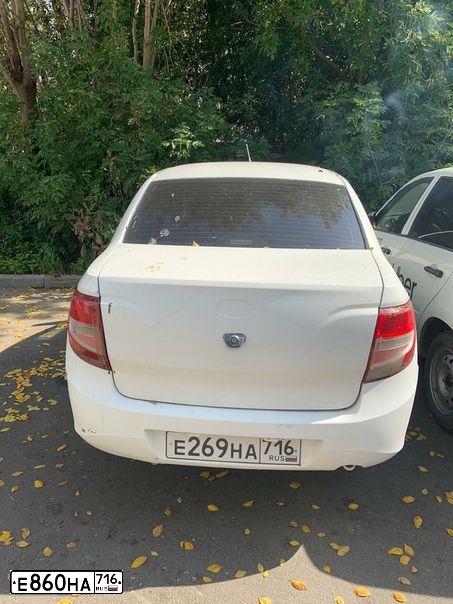 Фото автомобиля LADA 2190 GRANTA, 2012 — госномер М676ХЕ763. Цвет: ЧЕРНЫЙ