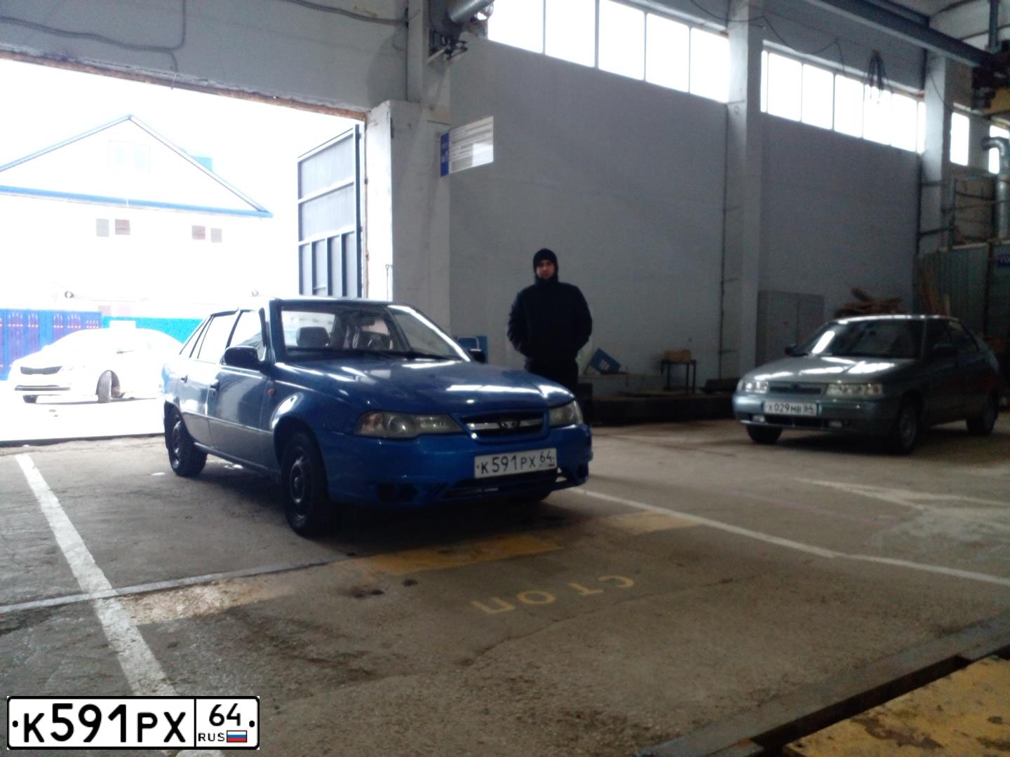 Фото автомобиля LADA 2114 SAMARA, 2009 — госномер Р014ТЕ64. Цвет: СВЕТЛО ГОЛУБОЙ