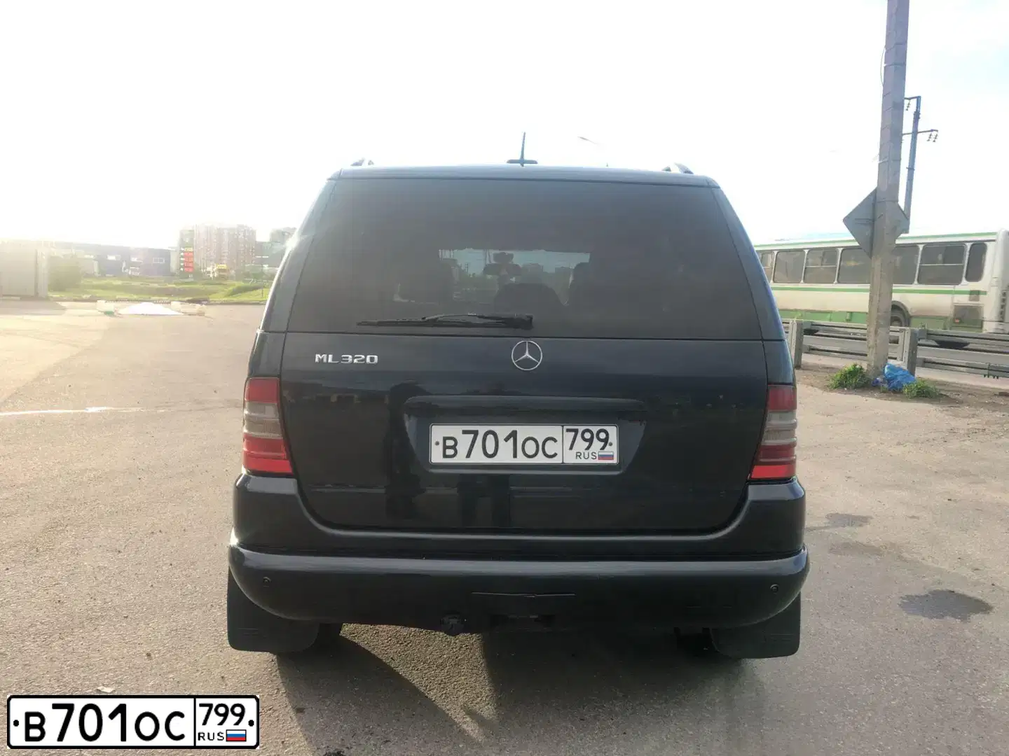 Фото автомобиля MERCEDES M-KLASSE, 2000 — госномер У777ОМ99. Цвет: СИНИЙ ТЕМНЫЙ