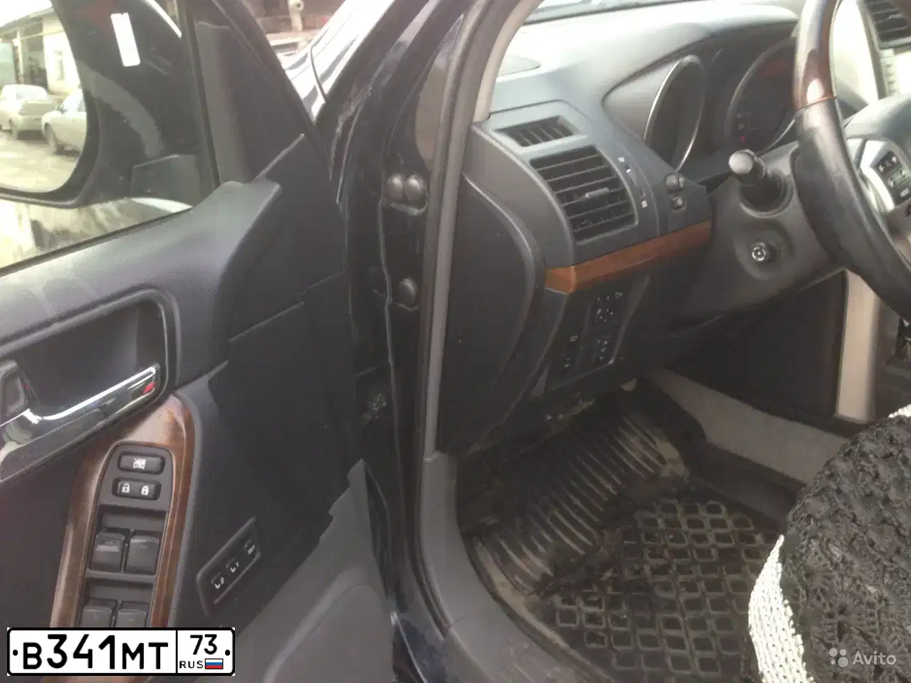 Фото автомобиля TOYOTA LANDCRUISER, 2009 — госномер Х009ОХ73. Цвет: ТЕМНО-СЕРЫЙ